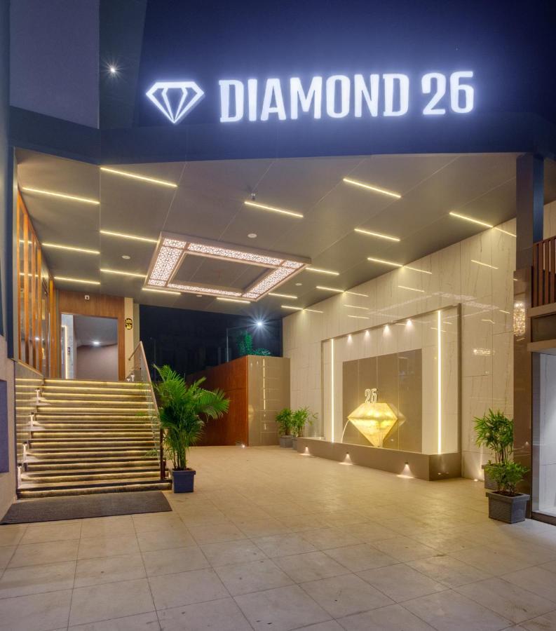 Hotel Diamond 26 Surat Exterior photo